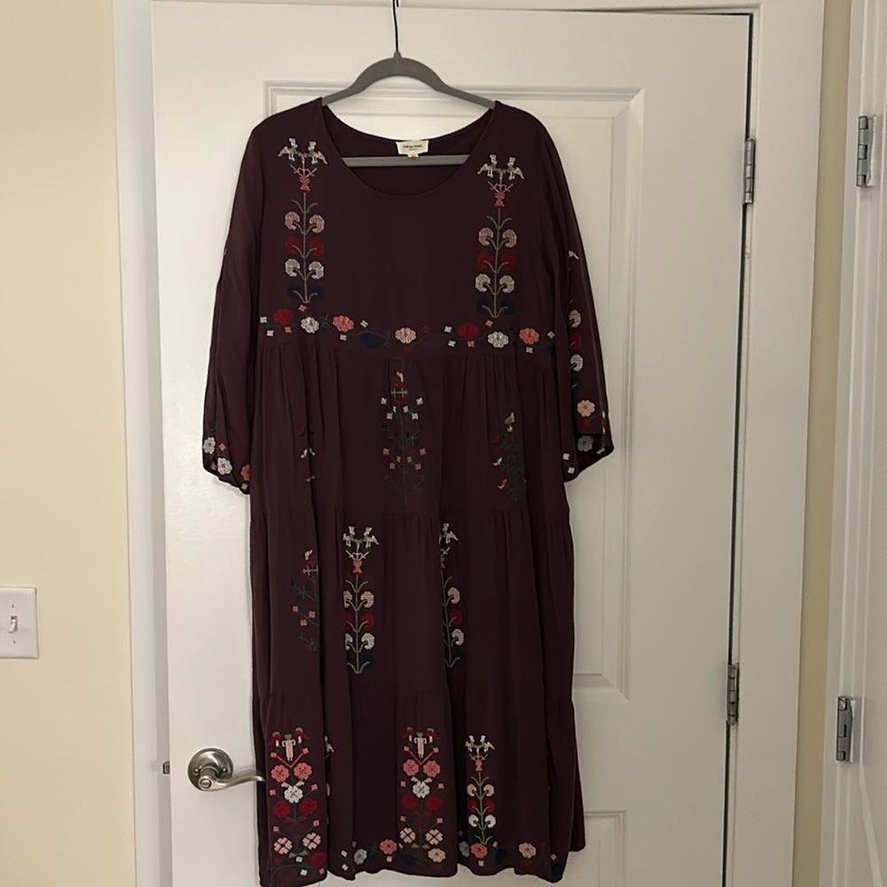 Tiered, embroidered midi dress
